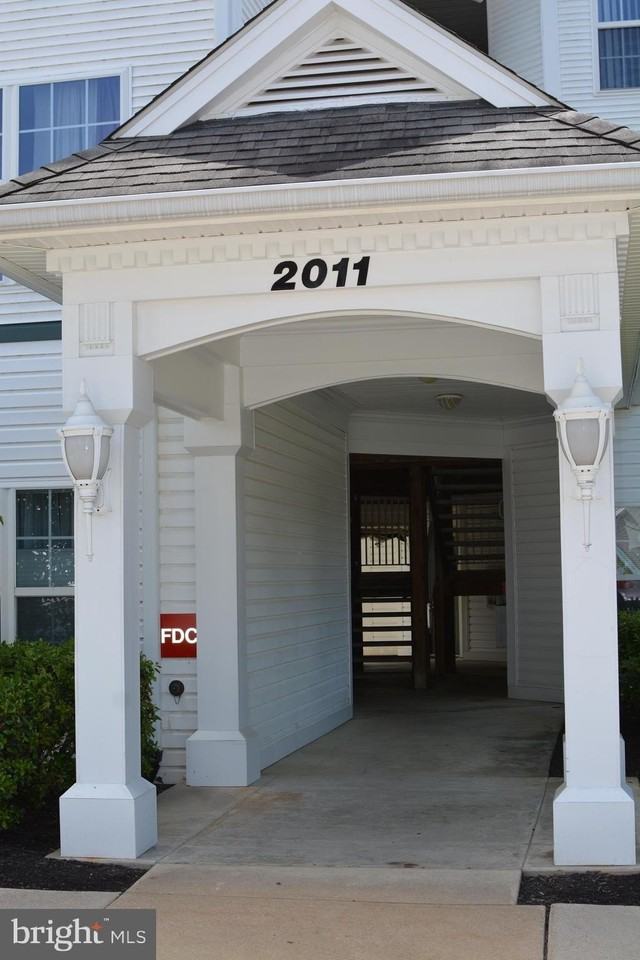 2011 Starlight Ln Unit 3a #3A - Photo 3 of 18