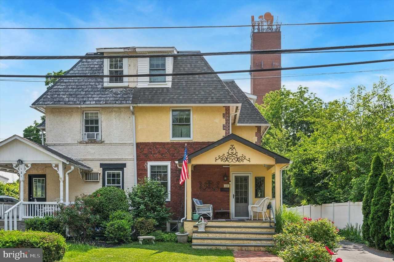 119 Francis Ave - Photo 2 of 26