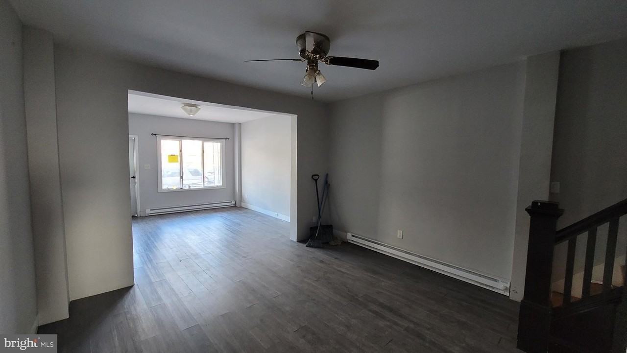 262 Indiana Avenue - Photo 6 of 35