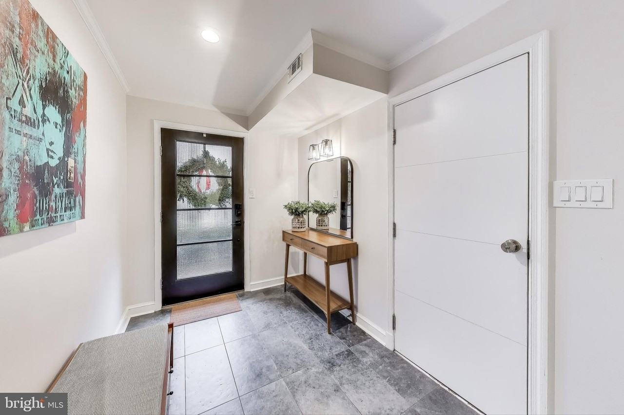 117 Quay St - Photo 6 of 37