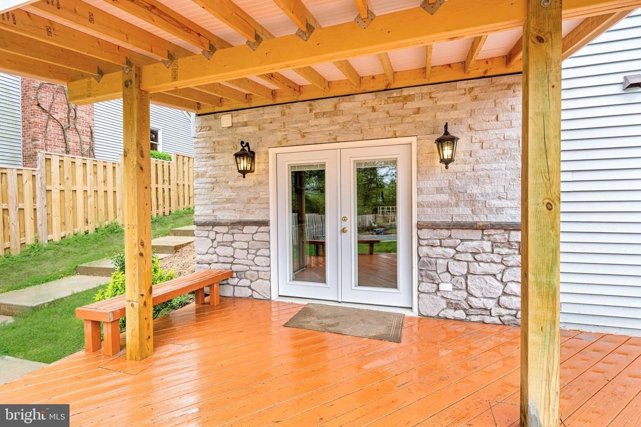 6042 Munson Hill Road - Photo 6 of 30