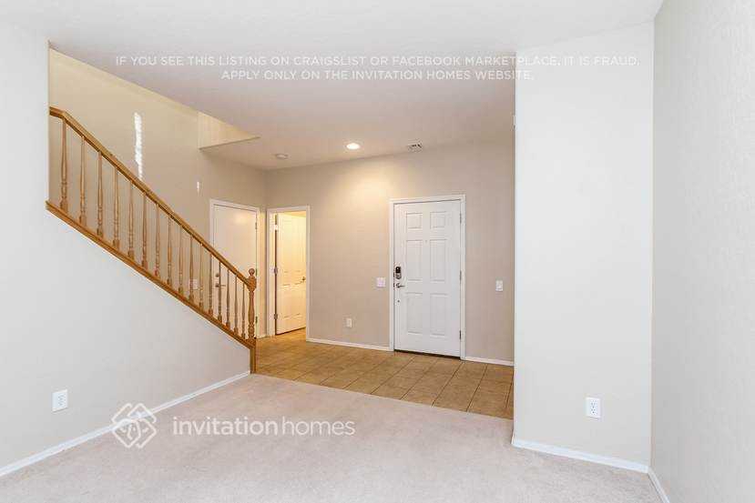 2425 Rue Royale St - Photo 2 of 16