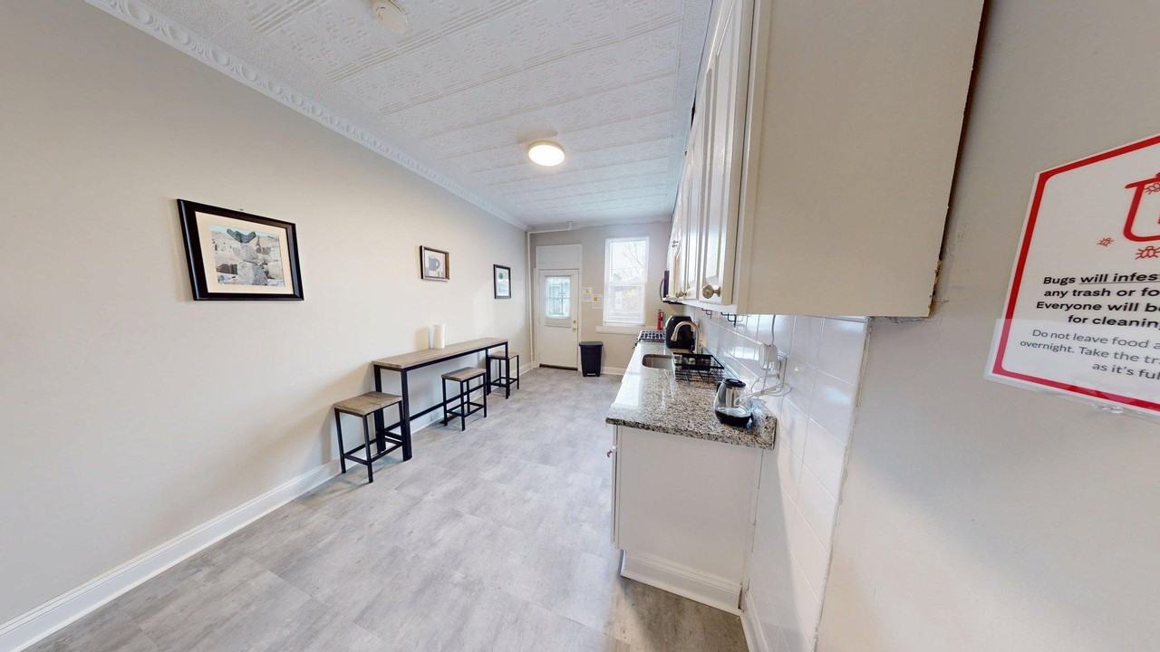 Arunah Ave - Photo 7 of 21