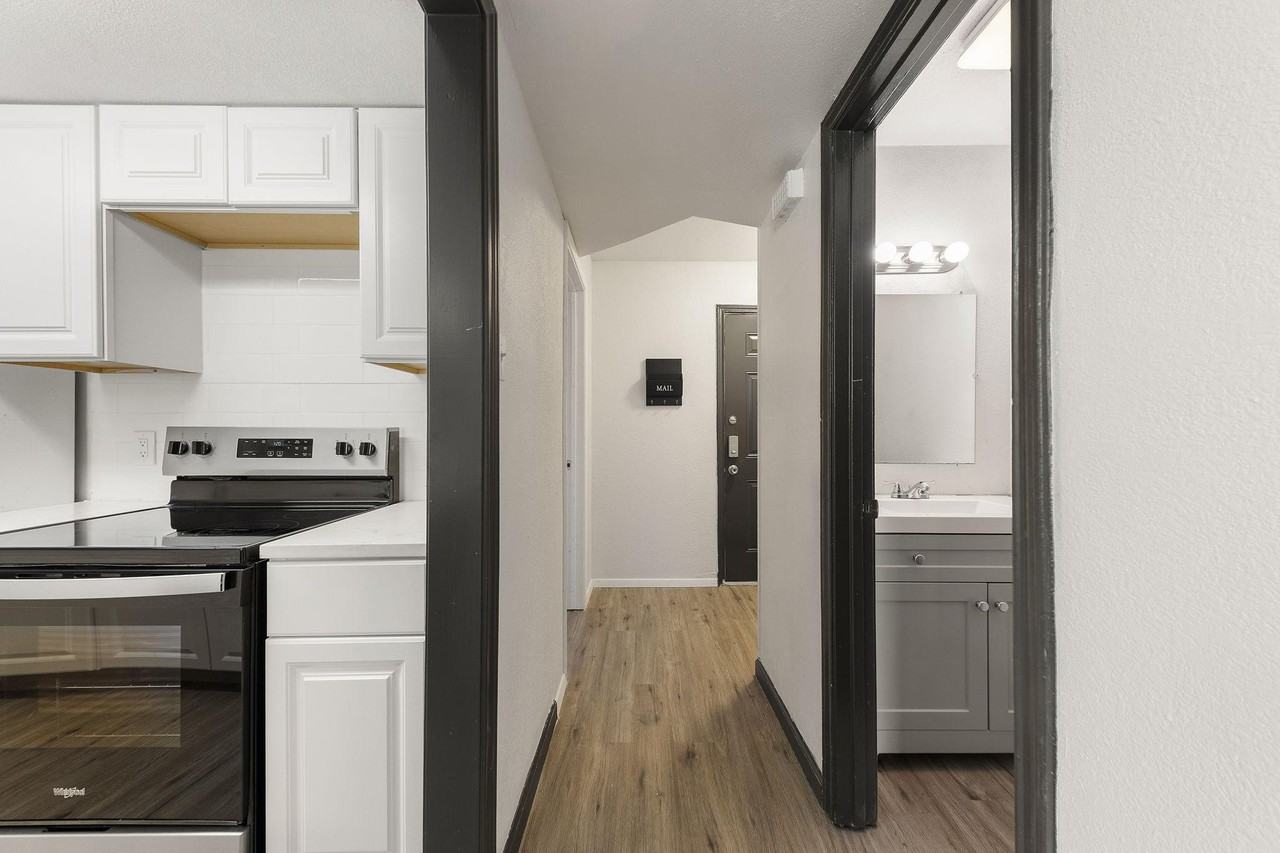 Rothington Rd - Photo 2 of 7