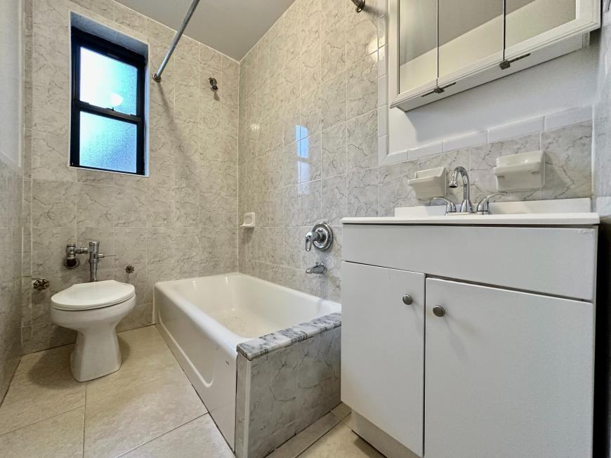 44 Bennett Avenue - Photo 6 of 6