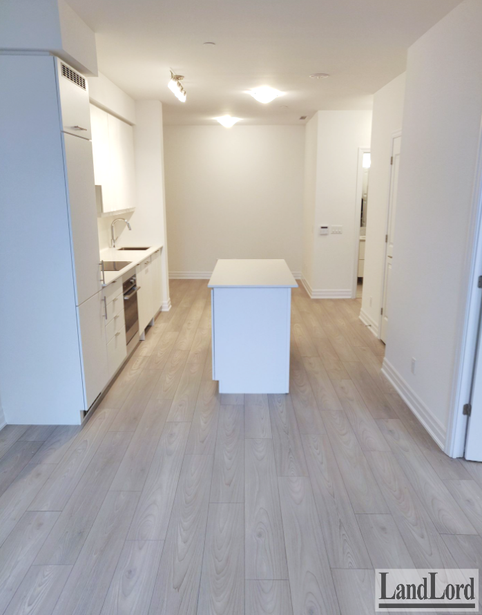 36 Elm Dr W - Photo 5 of 10