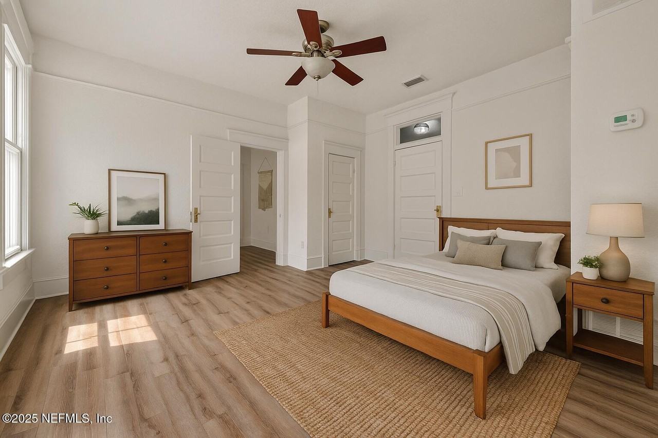 226 West 9th Street - Photo 5 of 12