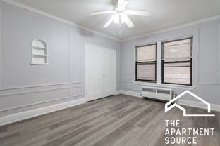 434 W Wellington Ave #506 - Photo 1 of 1