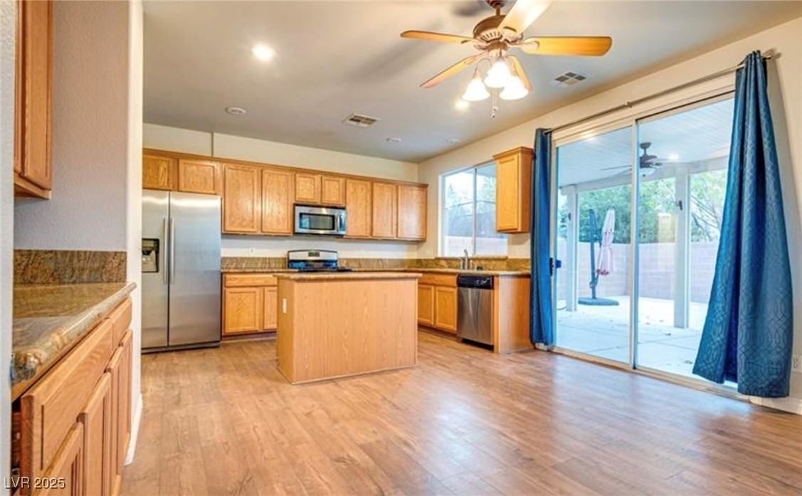 6044 Fair Valley St - Photo 6 of 15