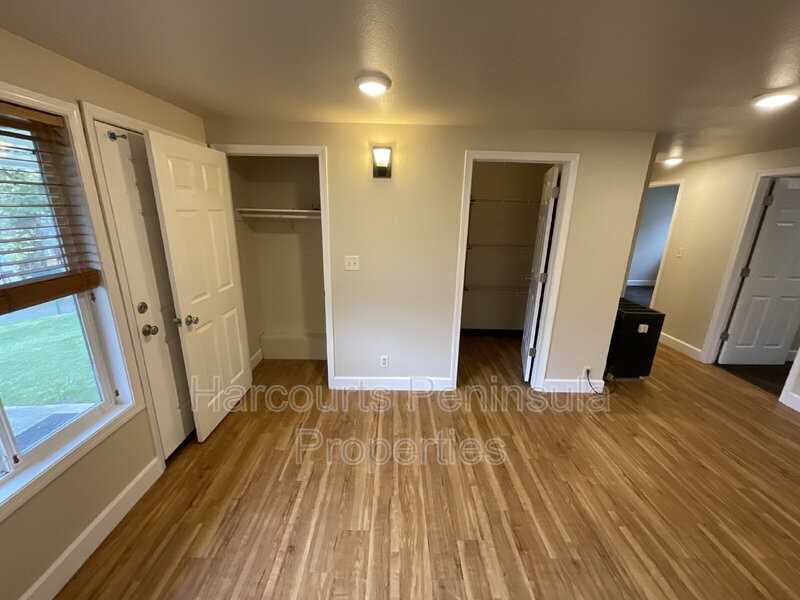 1742 Anderson St - Photo 3 of 16