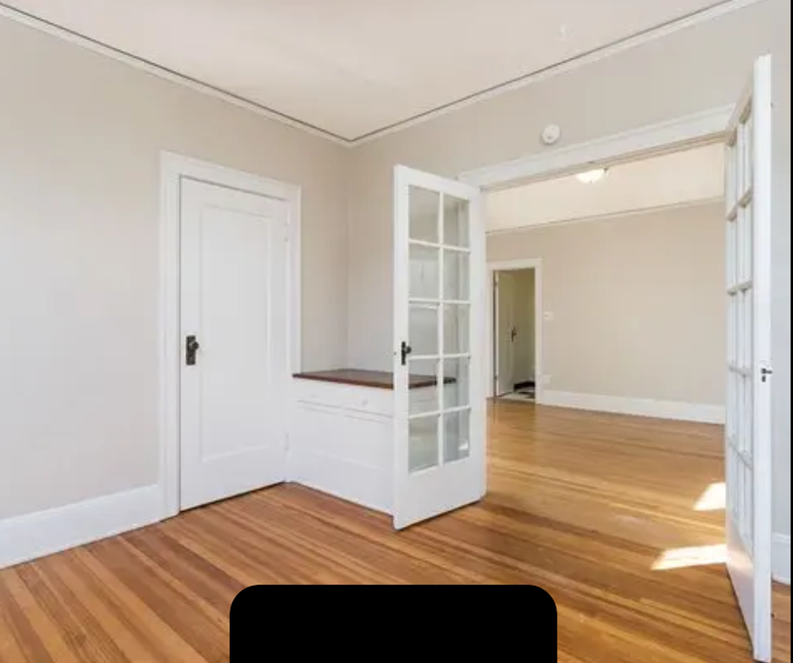 4929 SE Hawthorne Blvd. - Photo 2 of 10