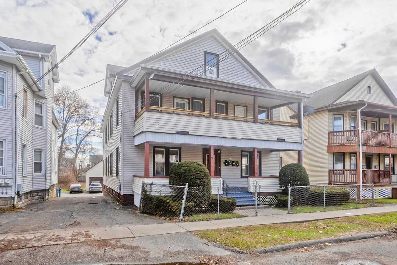 61 Hill Street - Photo 2 of 4