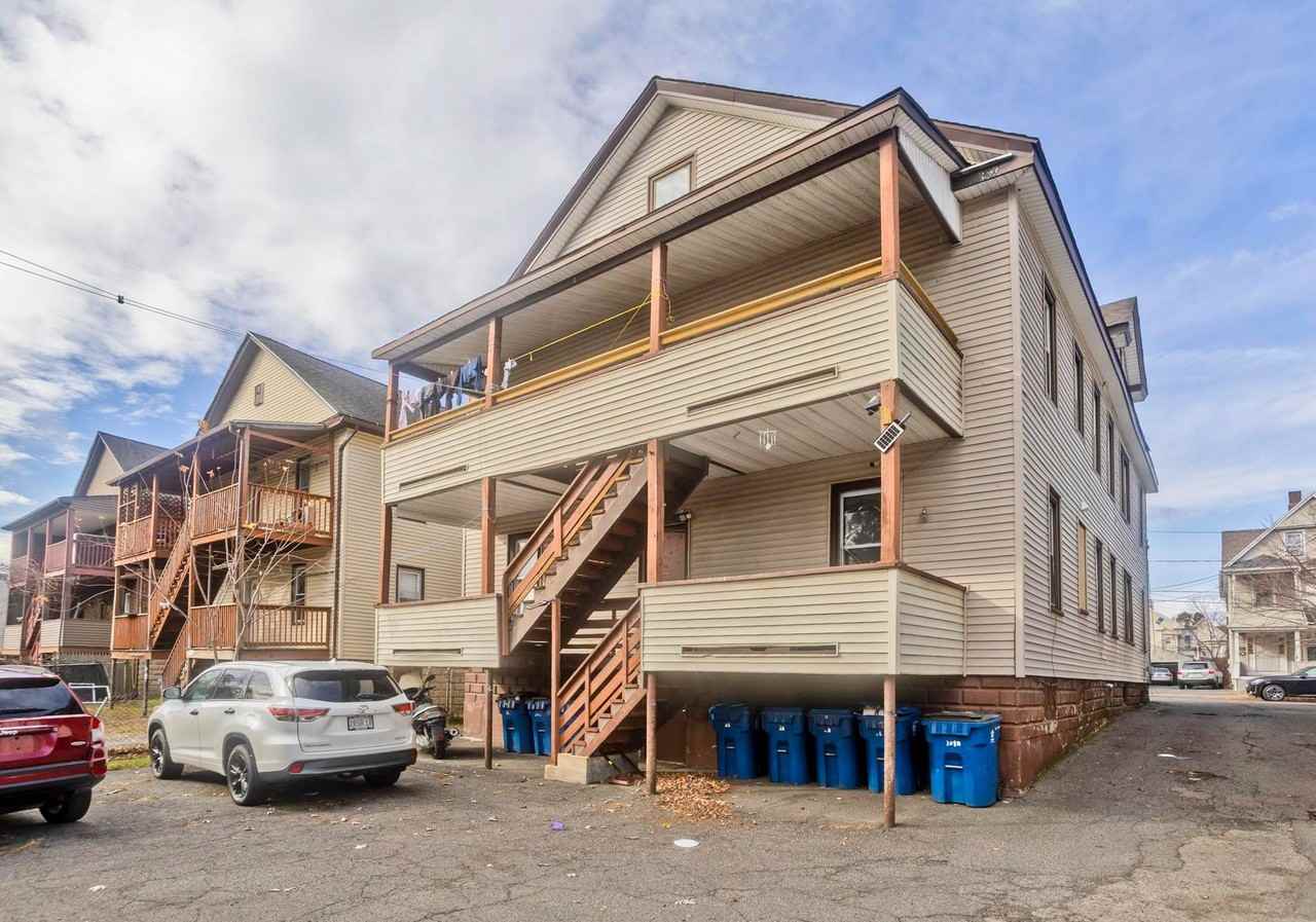 61 Hill Street - Photo 4 of 4