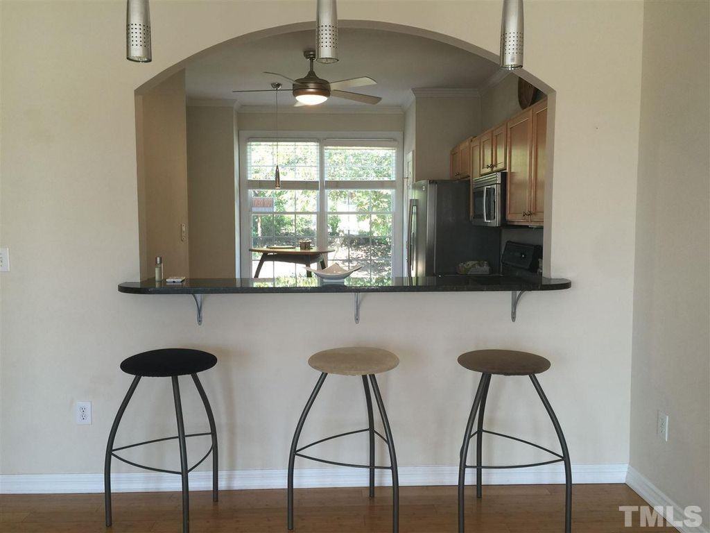 615 Copperline Drive - Photo 4 of 17