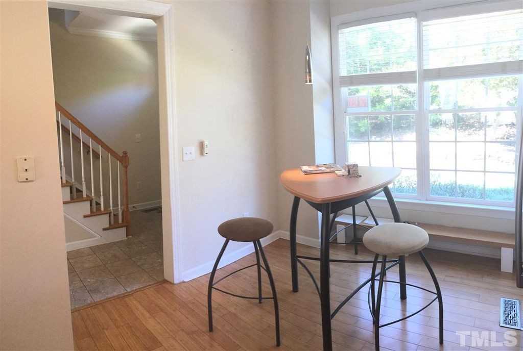 615 Copperline Drive - Photo 6 of 17