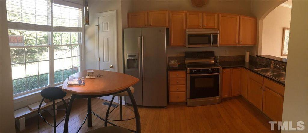 615 Copperline Drive - Photo 7 of 17