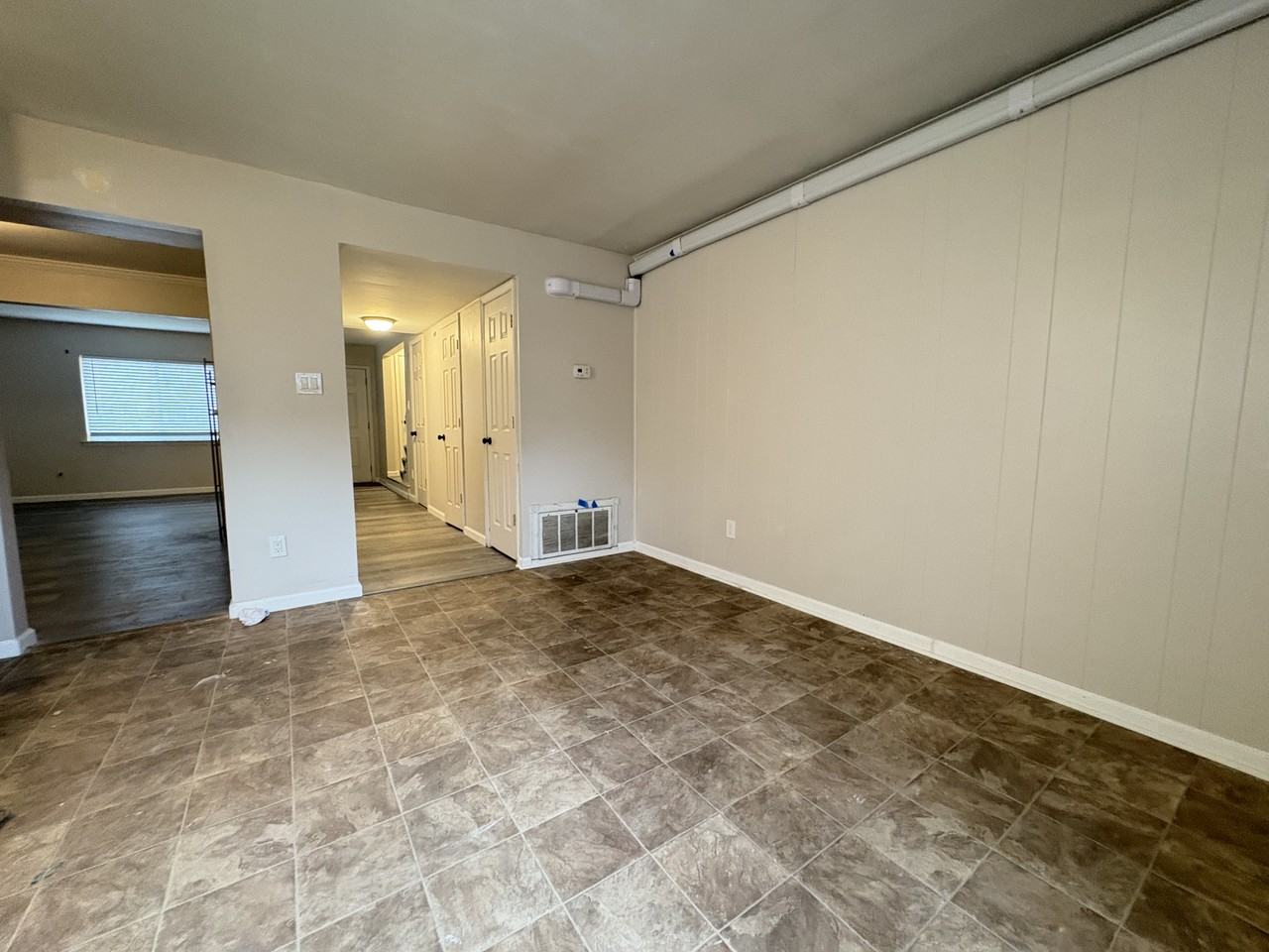 813 South Grosvenor Court #NA - Photo 7 of 50