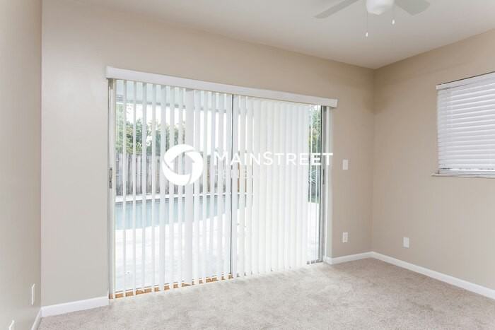 1461 Wyndcliff Drive - Photo 6 of 15