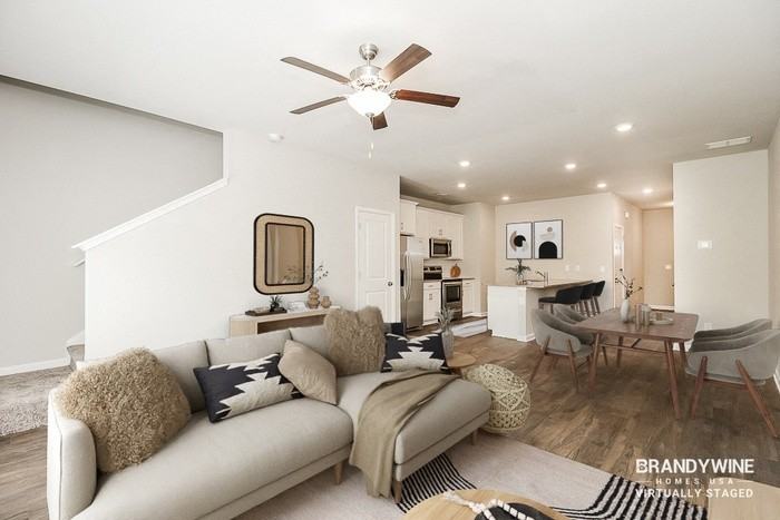 114 Crestview Way - Photo 3 of 32