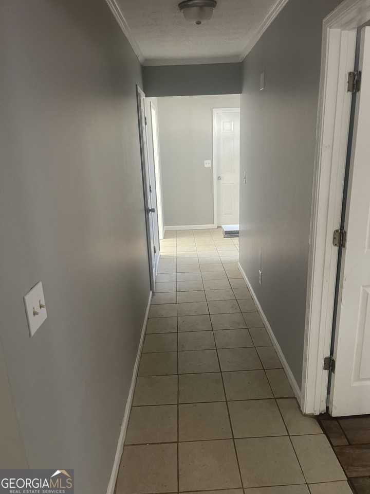 2611 Country Trace Southeast #B - Photo 6 of 29