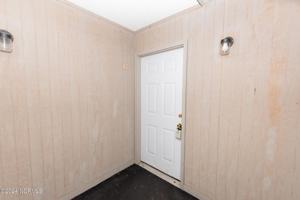 featured image of 104 Ravenwood Drive #B