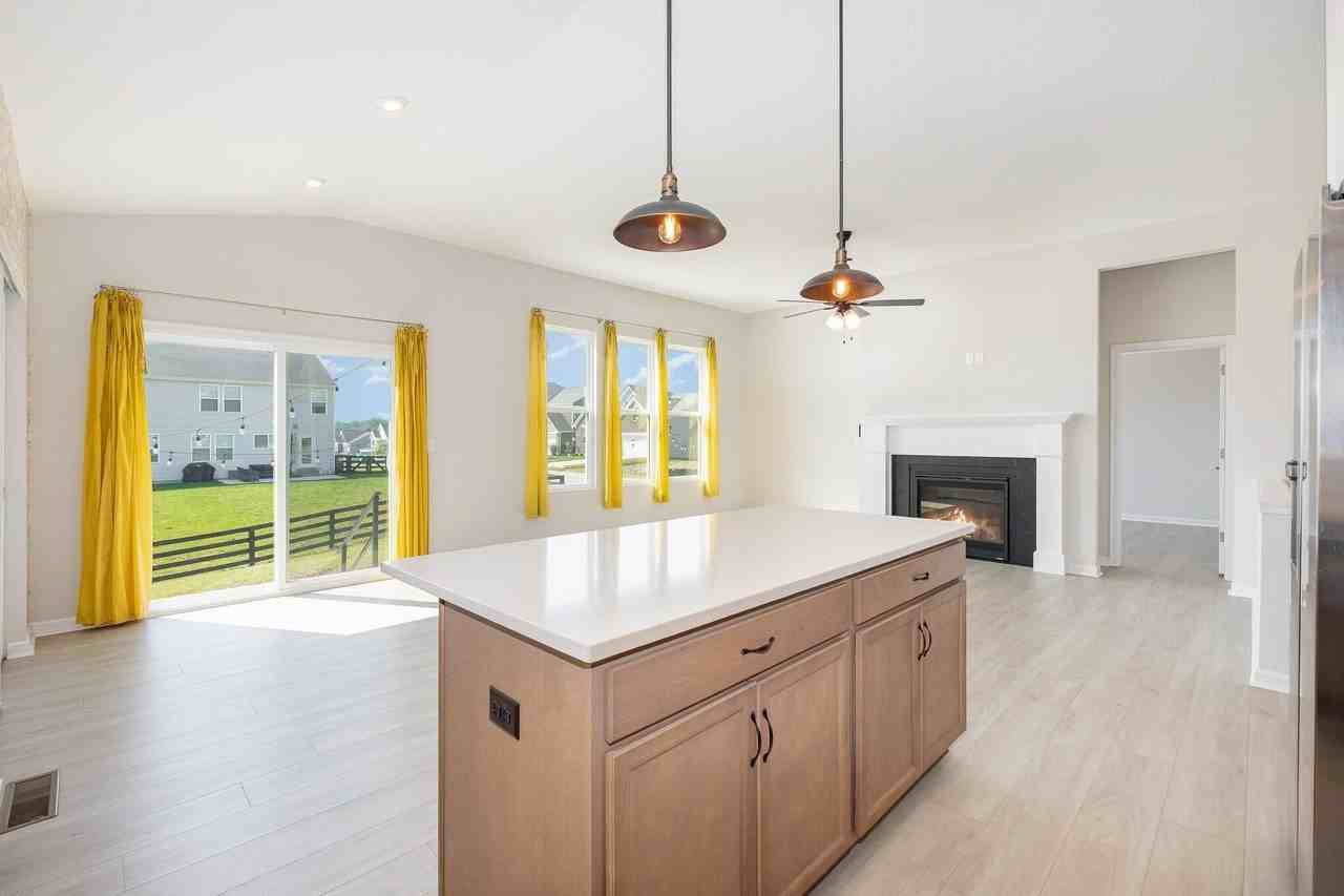 11035 Woodmont Way - Photo 4 of 25