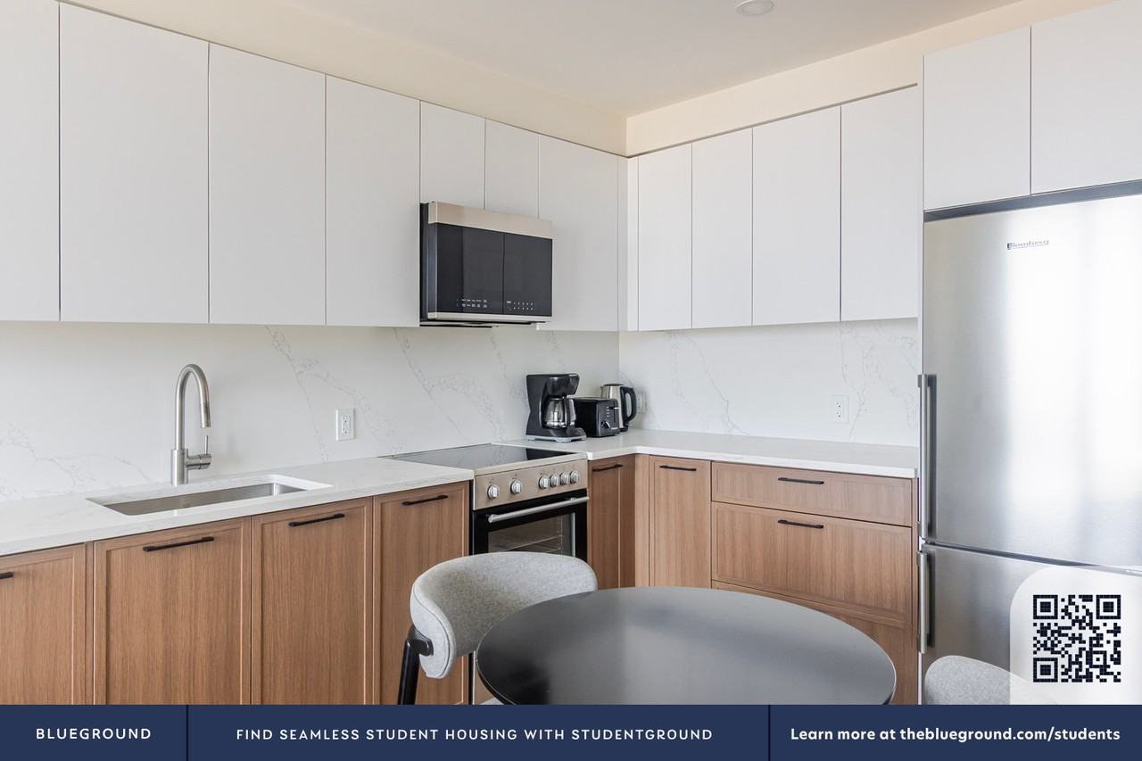 159 Boerum St #2012 - Photo 7 of 26