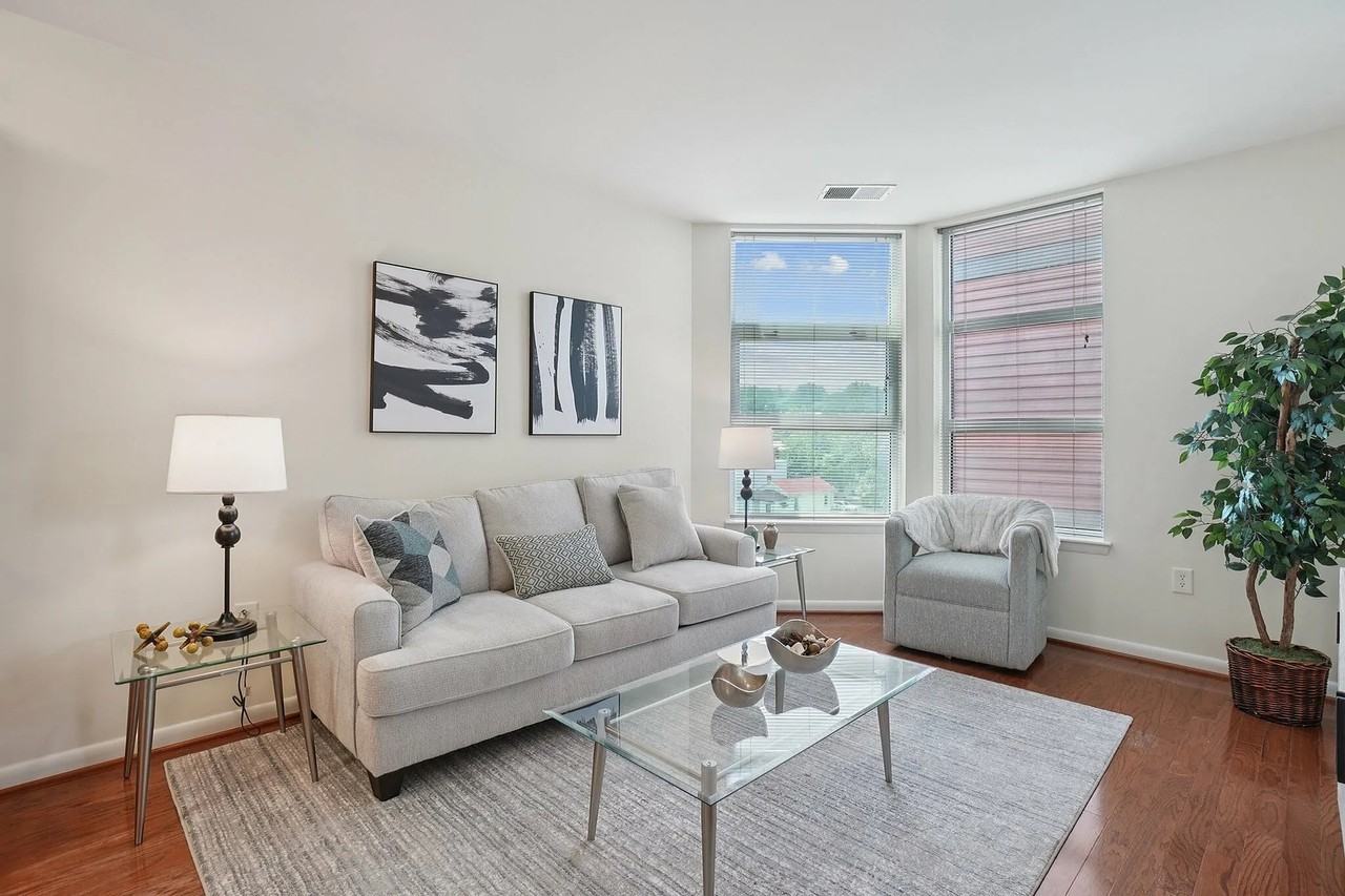 The Grays on Pennsylvania - Photo 6 of 19