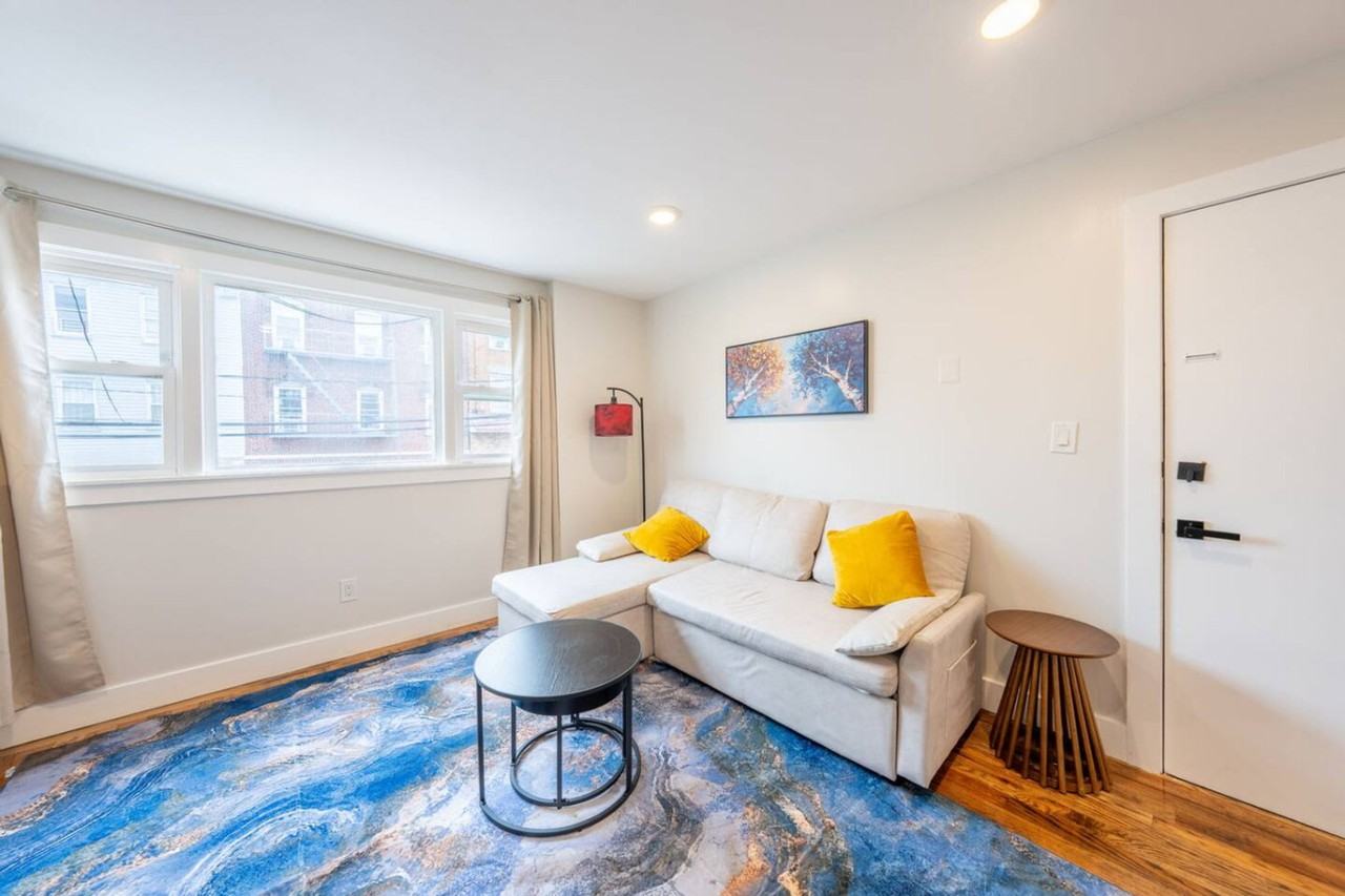 33 Adams Street - Photo 2 of 22