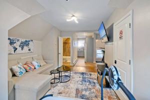 featured image of 61 Washington Ter