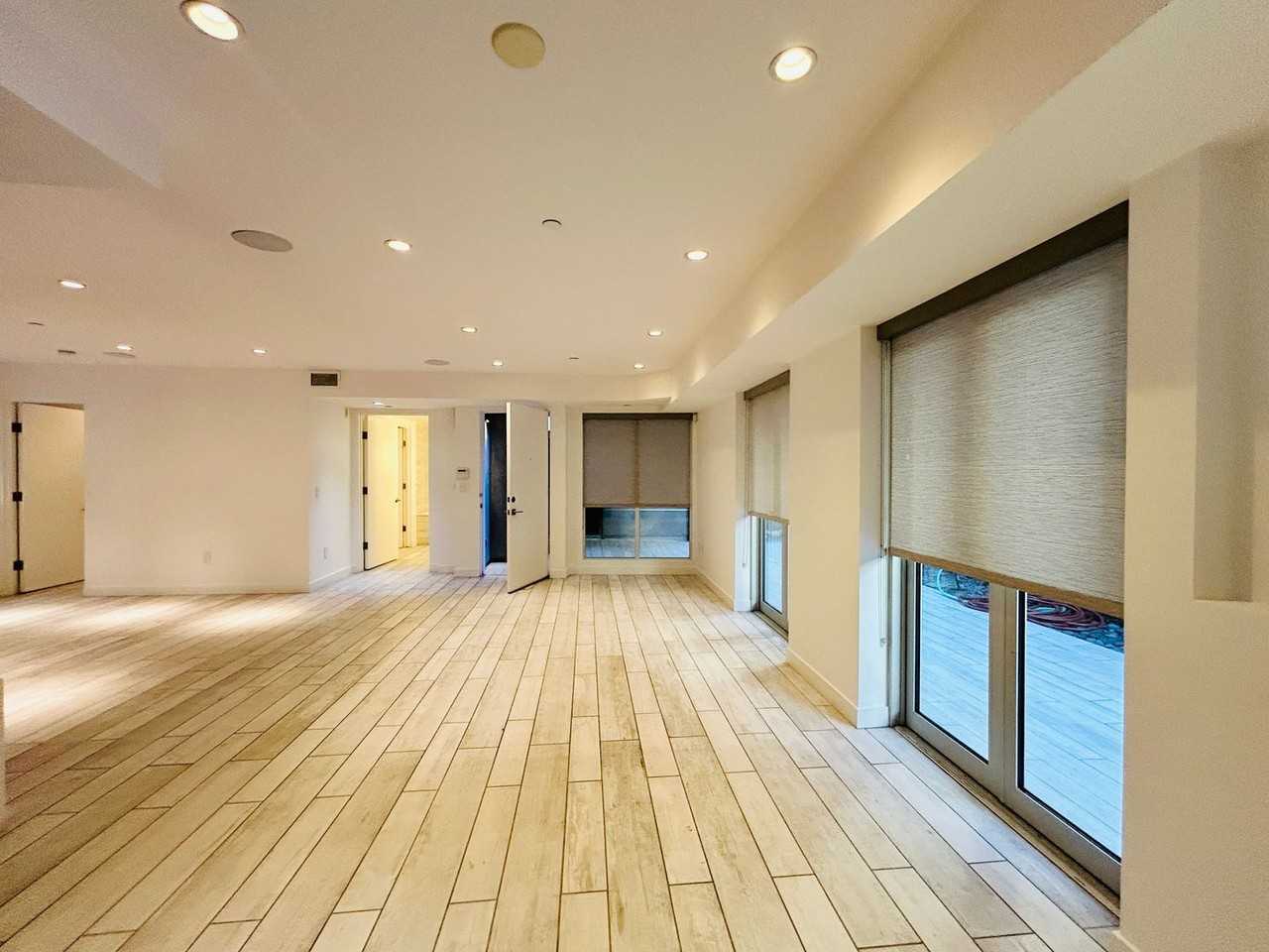 947 4th Street - Photo 2 of 13