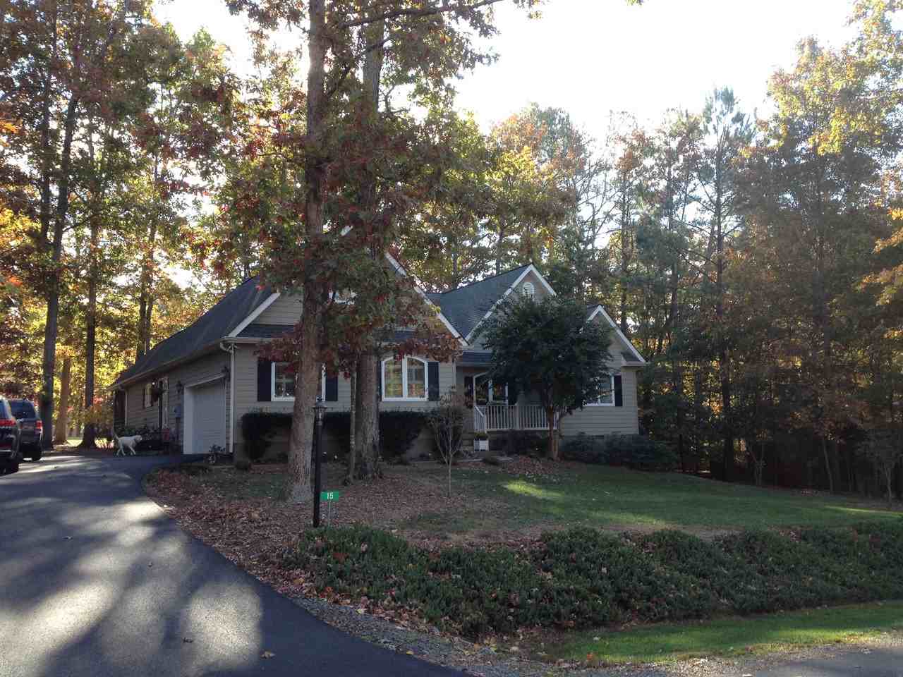 15 Out of Bounds Rd - Photo 2 of 20