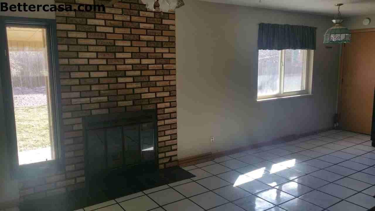 440 Empire St - Photo 3 of 15