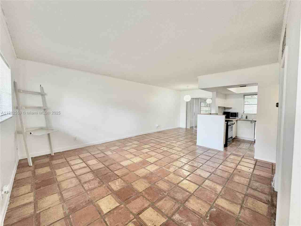 14901 Southwest 4th Street #5A - Photo 3 of 21