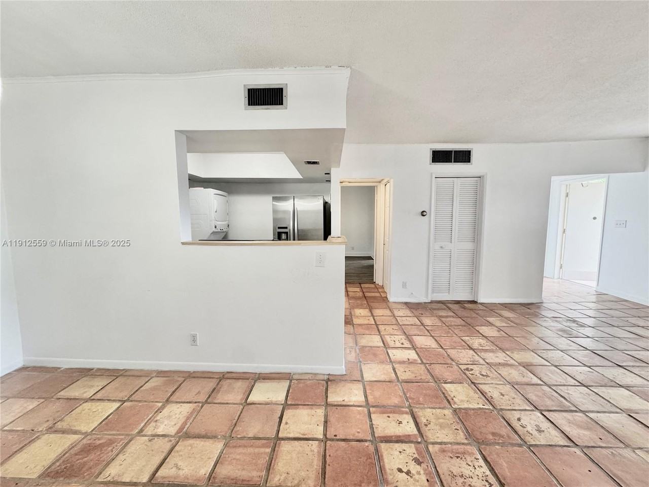 14901 Southwest 4th Street #5A - Photo 6 of 21