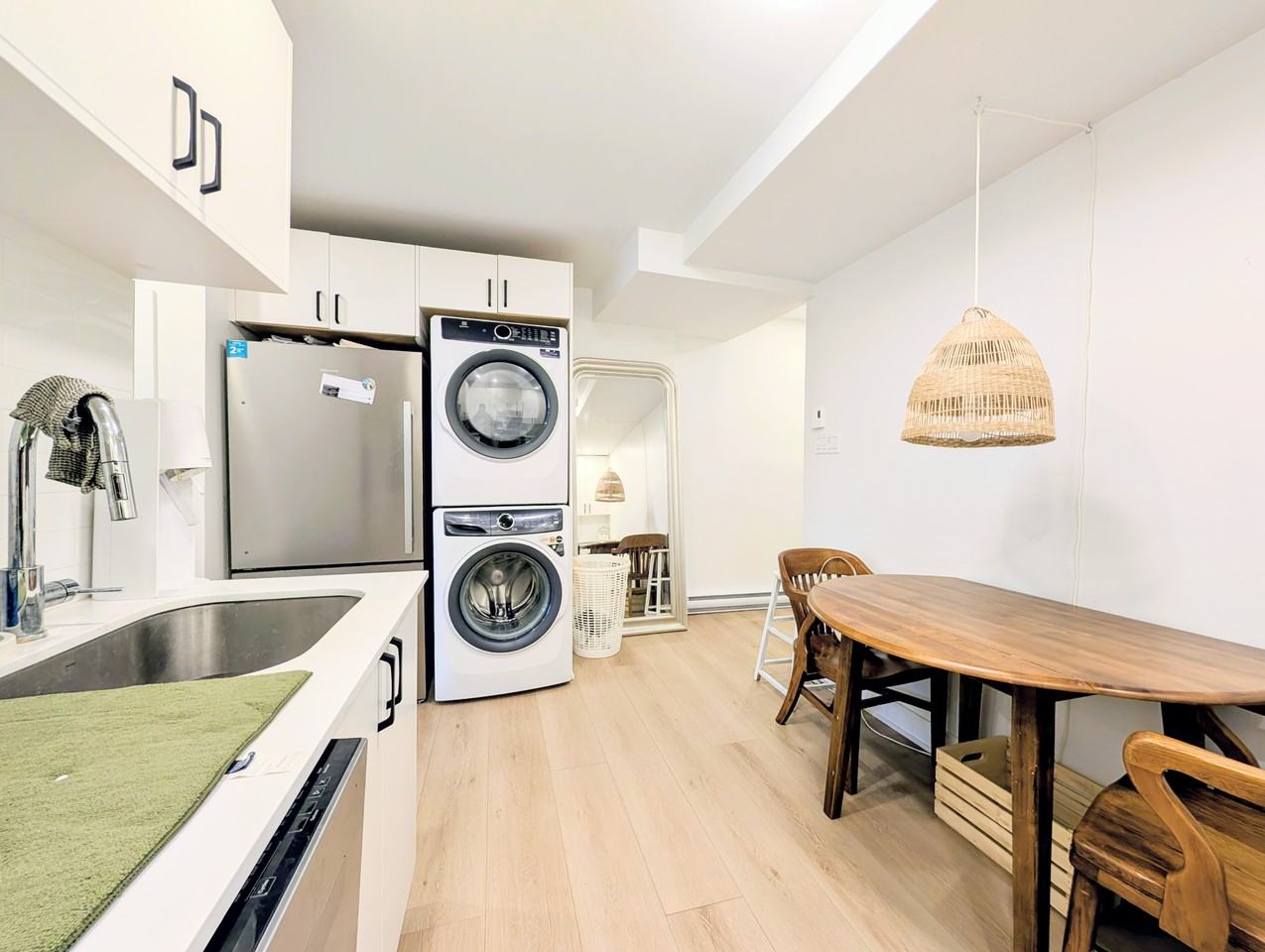 3819 Rue Evelyn - Photo 4 of 15