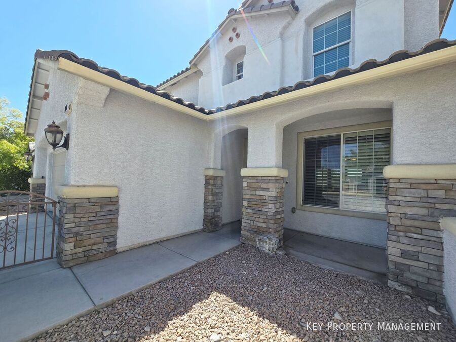 10865 Wallflower Avenue - Photo 2 of 40