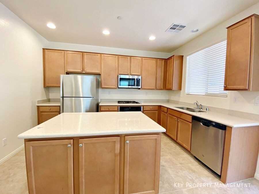 362 Espressivo St - Photo 6 of 22