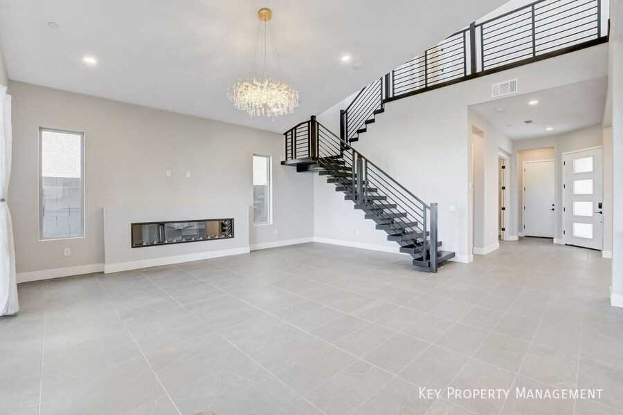 10632 Rolling Vista Drive - Photo 4 of 19