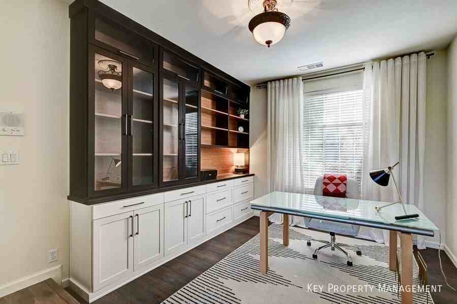 8816 Cortile Dr - Photo 4 of 15