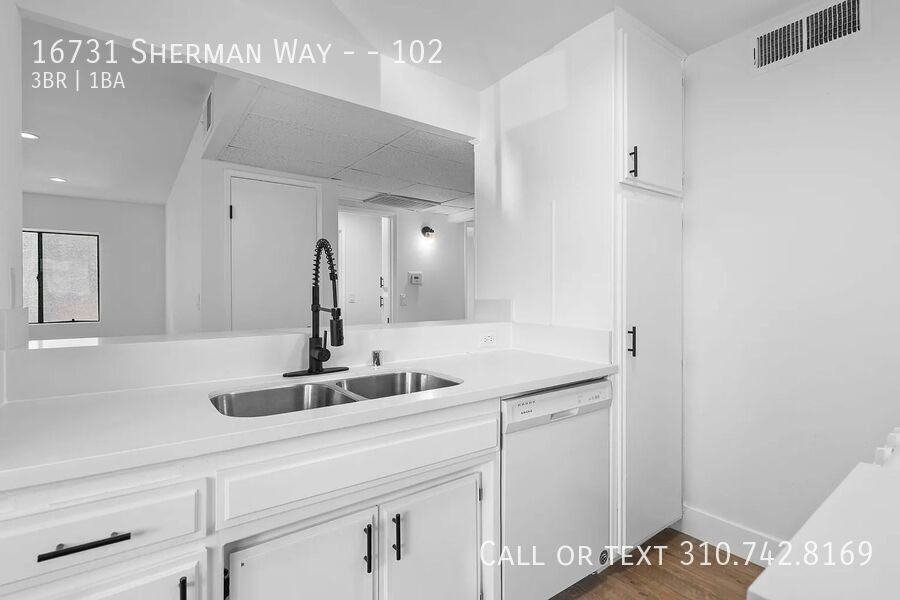 16731 Sherman Way #102