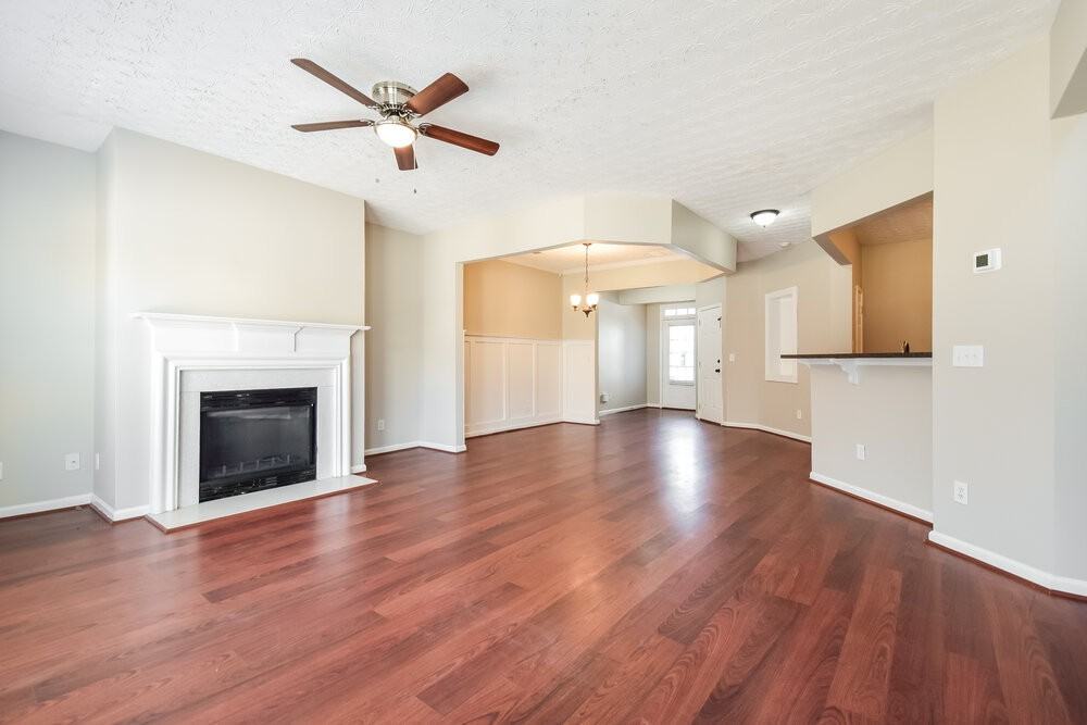 237 Winterbury Dr - Photo 6 of 17