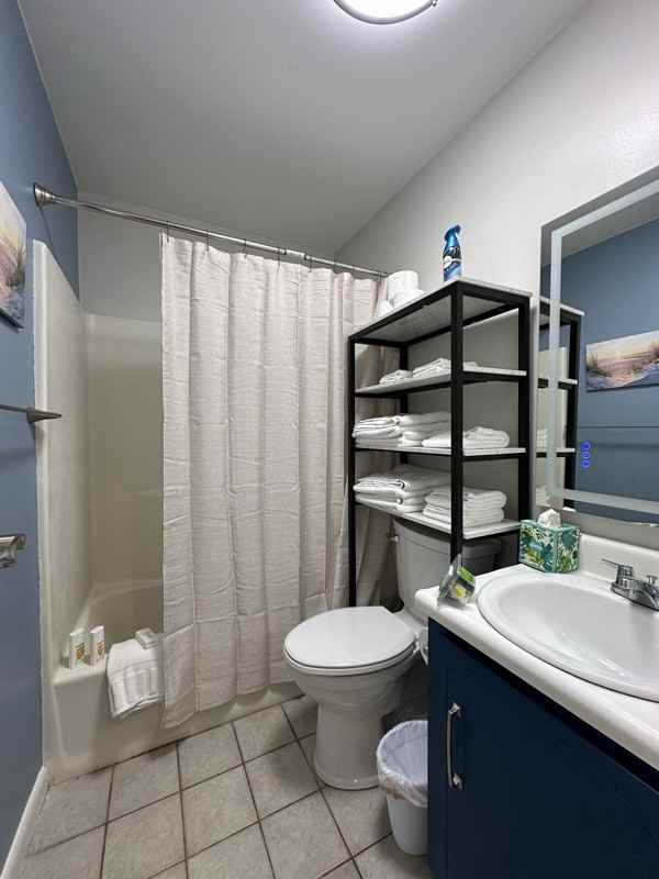 111 Seaparc Ct #C - Photo 3 of 12