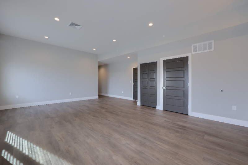 117 W Main St #2 - Photo 3 of 20