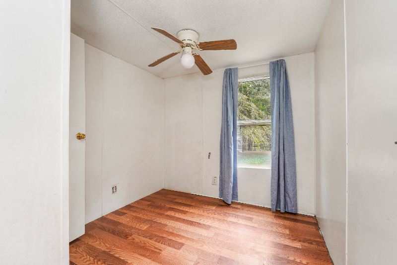 213 Cooper Road - Photo 5 of 15