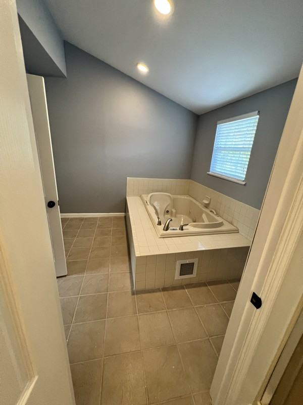 2705 Eden Ct - Photo 2 of 10