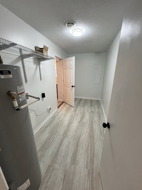 2705 Eden Ct - Photo 4 of 10