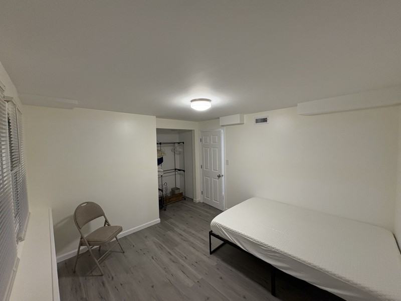 91 Taylor Ave - Photo 3 of 12