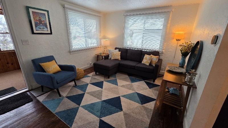 1310 Waverly Avenue - Photo 7 of 18