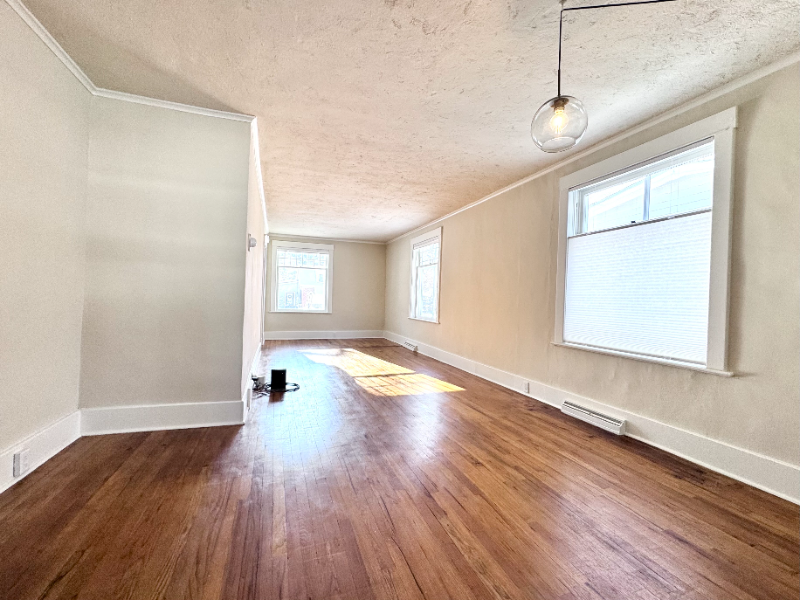 7 E Curtiss St - Photo 5 of 17